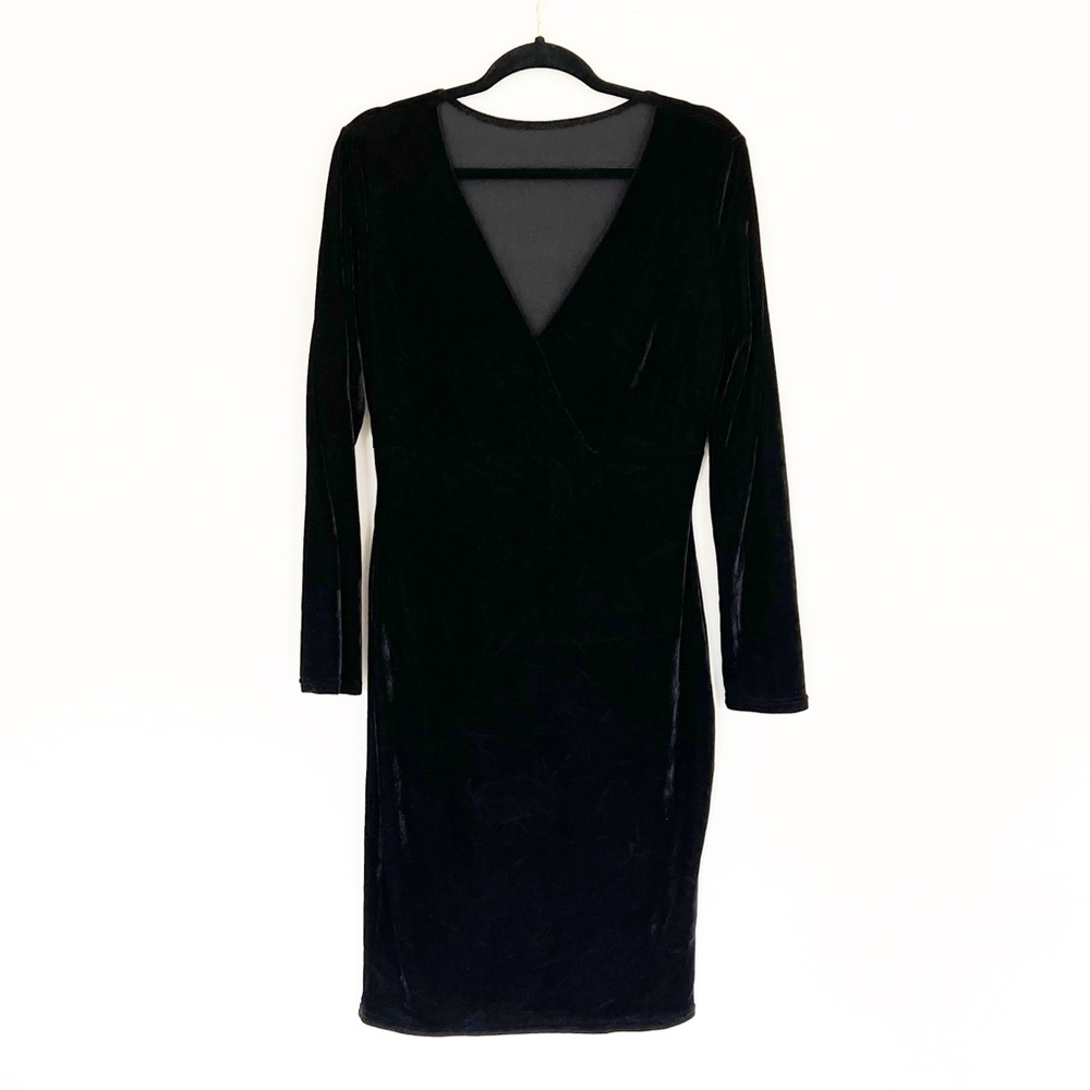 Classic Black Velvet V-Neck Women’s Dress Large Goth Whimsigoth
